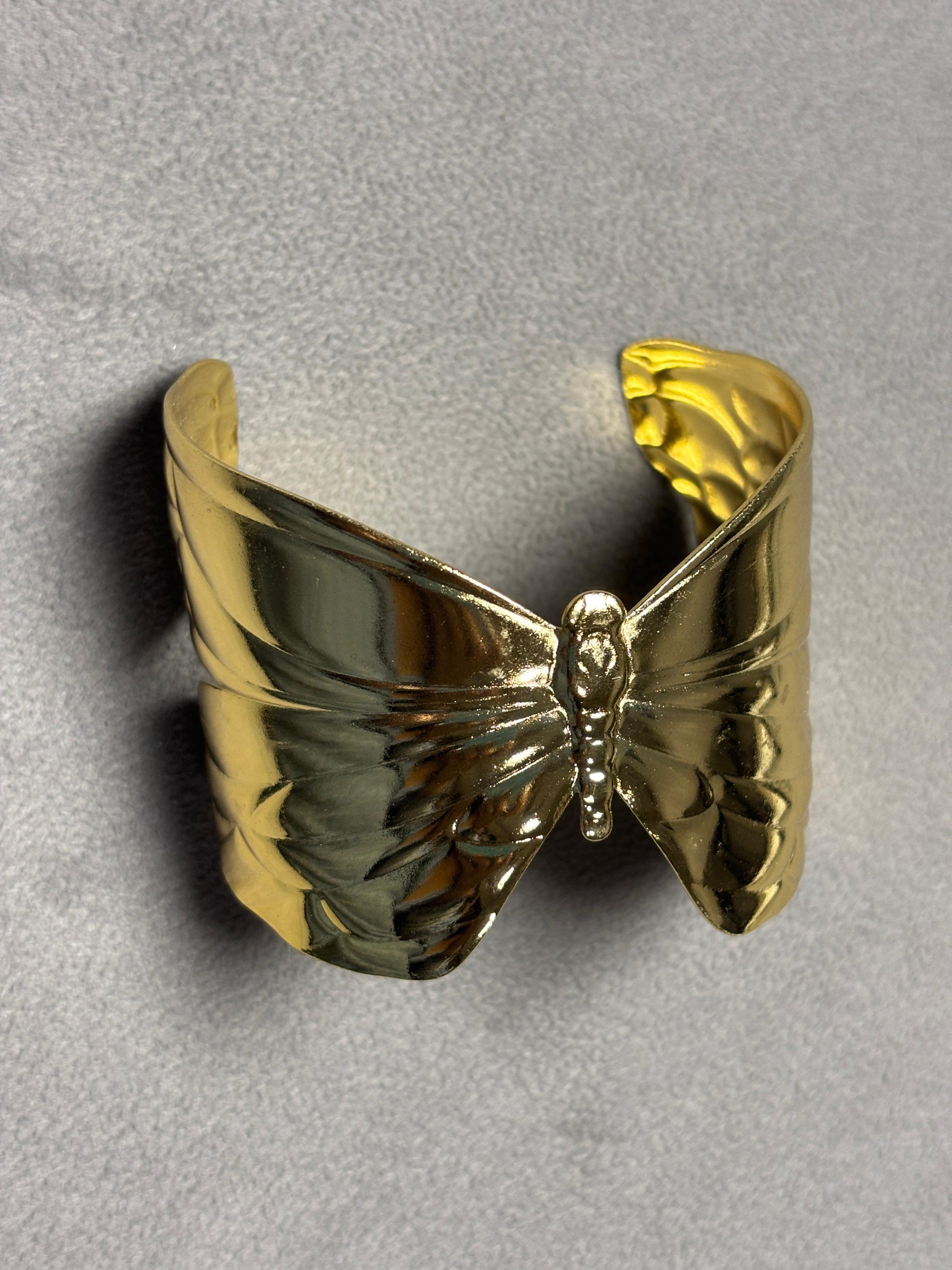 Golden Flutter Luxe Cuff