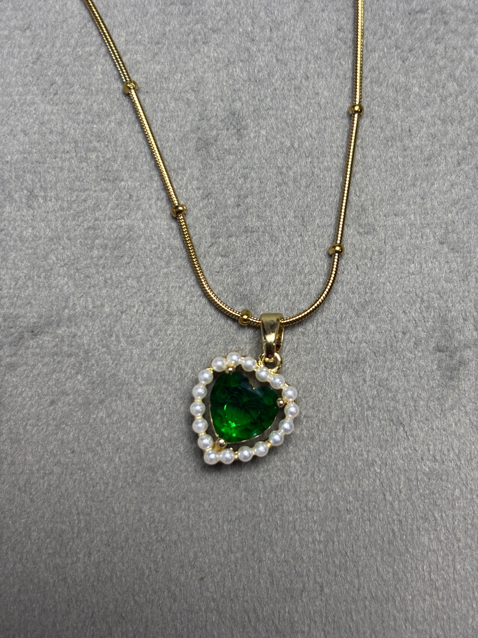 Heart Shaped Green Gem Pendant Necklace