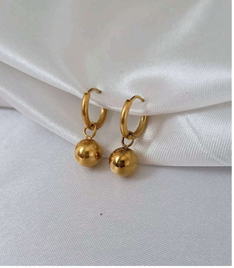 Golden Glow Orb Hoop Earrings – Gold Plated Everyday Luxe