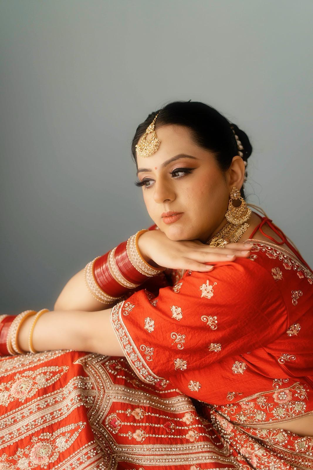 Bridal GOLD Necklace, Earrings & Tikka Set | Indian Jewelry | South Asian Jewelry | Tikka | Golden Necklace Set Bridal | Gold Necklace