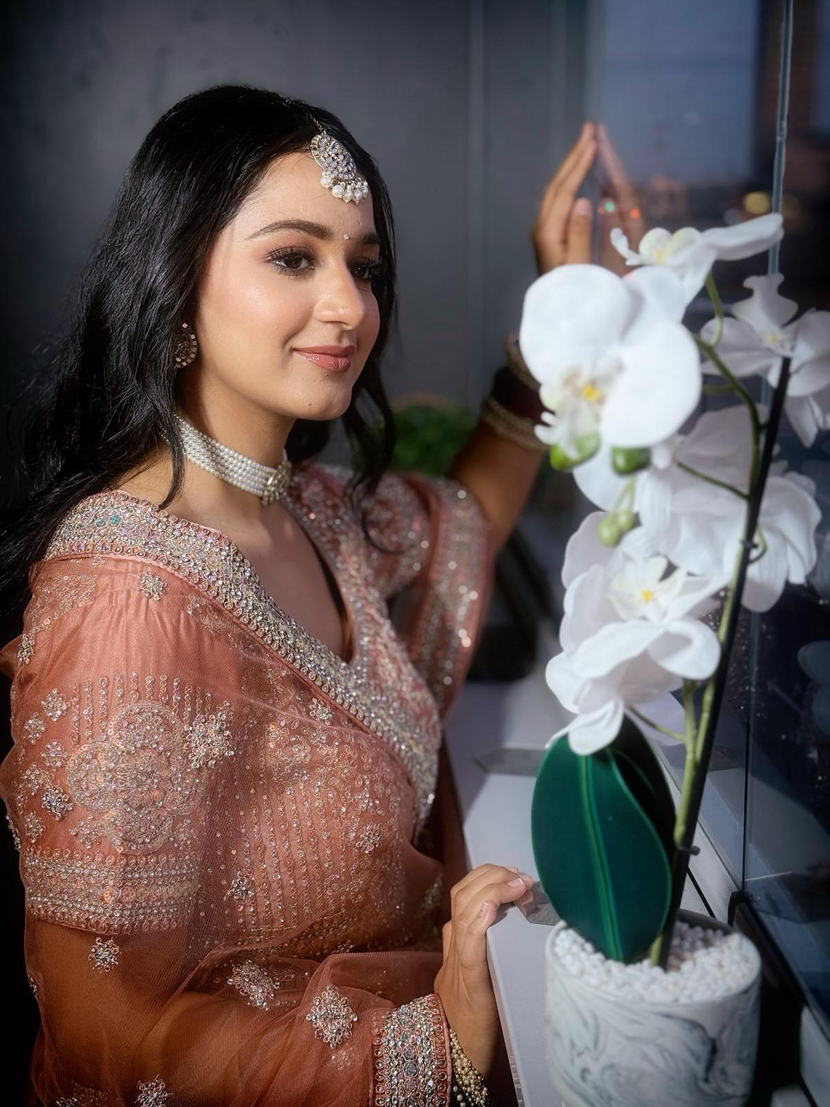 WHITE Necklace, Earrings & Tikka Set | Indian Jewelry | South Asian Jewelry | Tikka | Earrings | Danglers | Partywear | Beautiful Choker