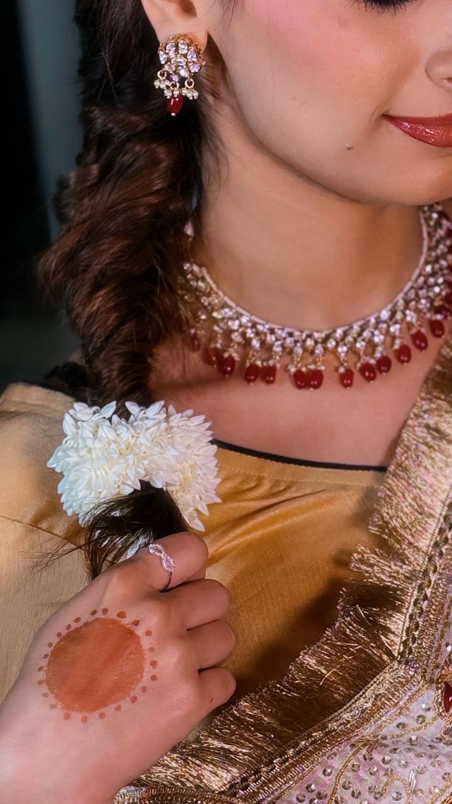 MAROON Necklace Set | Earrings & Tikka Set | Indian Jewelry | South Asian Jewelry | Tikka | Maroon Necklace | Maroon Earrings | Maroon