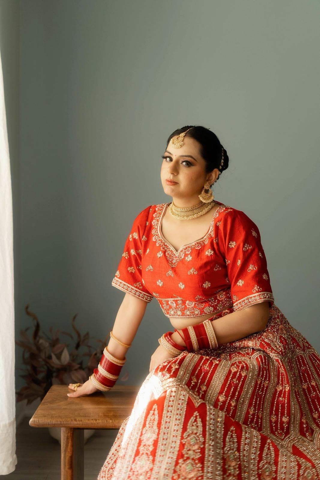 Bridal GOLD Necklace, Earrings & Tikka Set | Indian Jewelry | South Asian Jewelry | Tikka | Golden Necklace Set Bridal | Gold Necklace