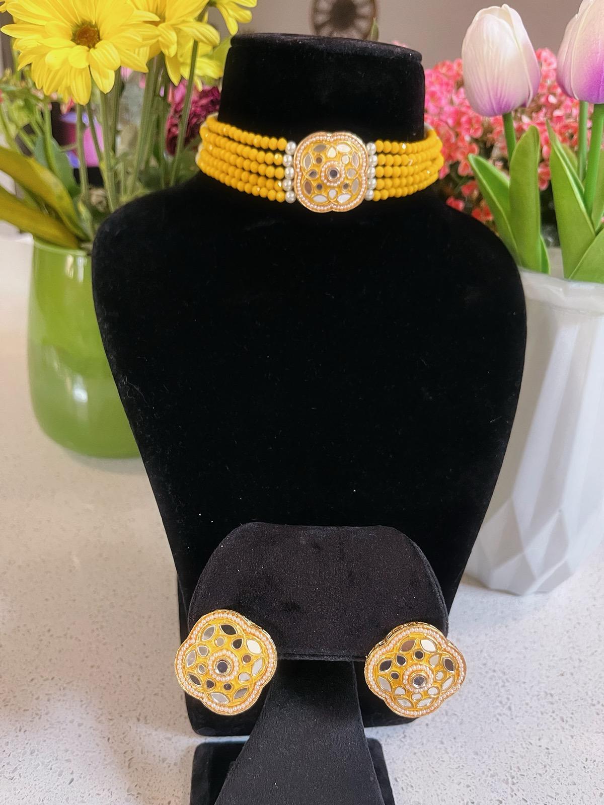 YELLOW Choker Necklace, Earrings & Tikka Set | Indian Jewelry | South Asian Jewelry | Tikka | Earrings | Simple Choker Necklace | Partywear