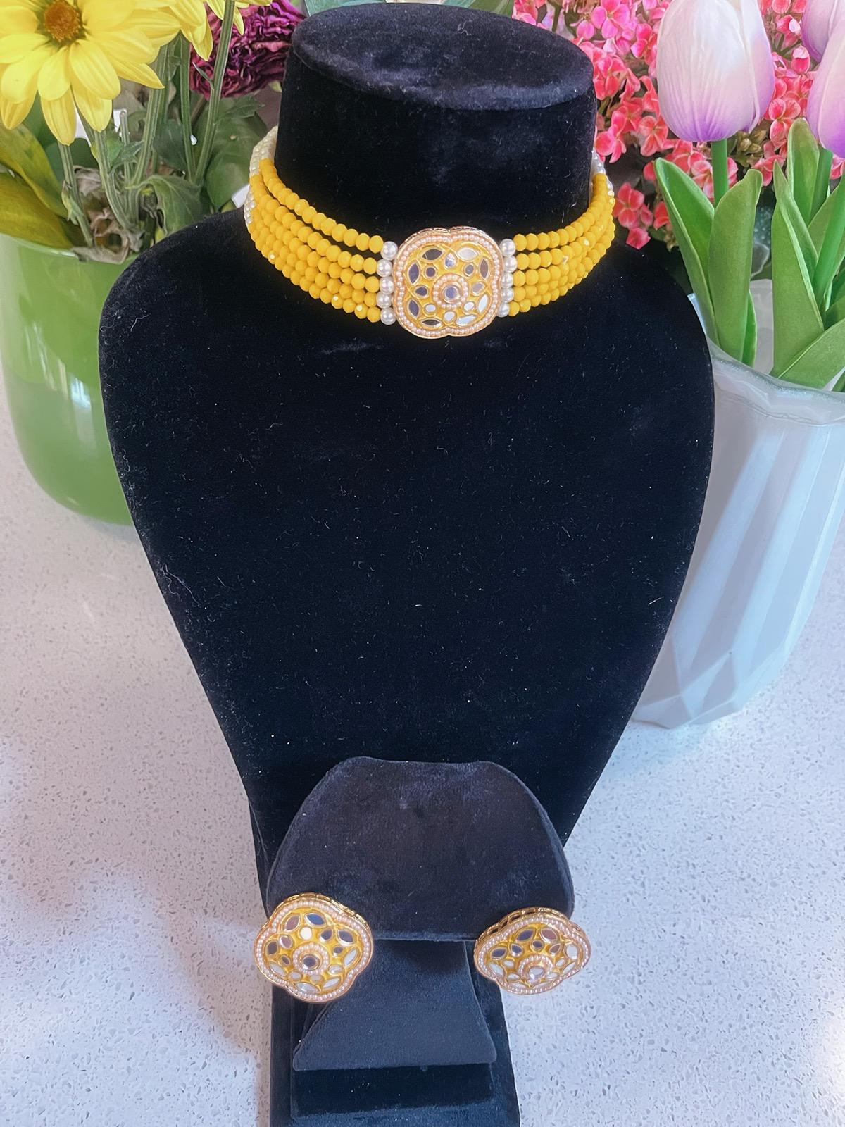 YELLOW Choker Necklace, Earrings & Tikka Set | Indian Jewelry | South Asian Jewelry | Tikka | Earrings | Simple Choker Necklace | Partywear